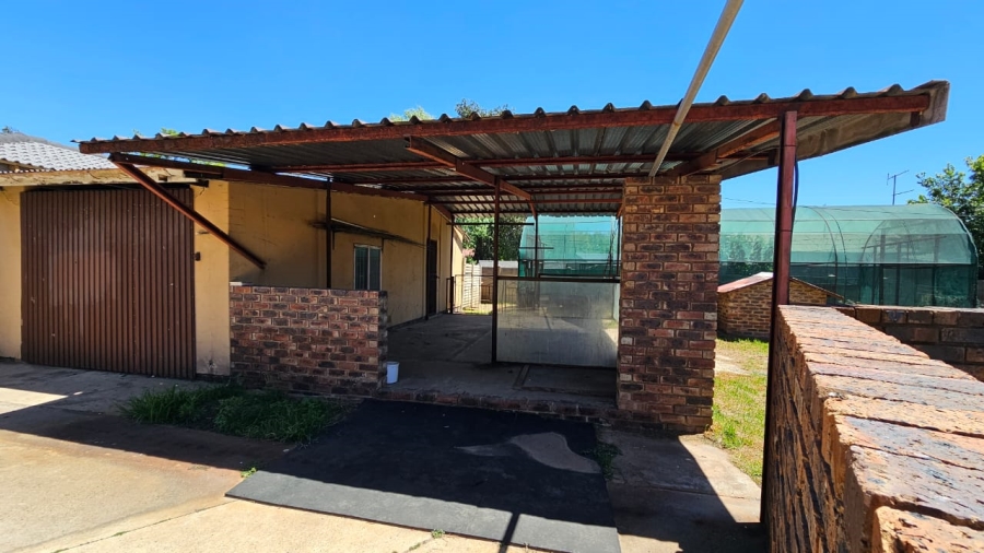 4 Bedroom Property for Sale in Sasolburg Ext 1 Free State